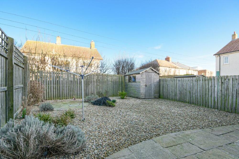Coast View Villa Beadnell Exterior foto